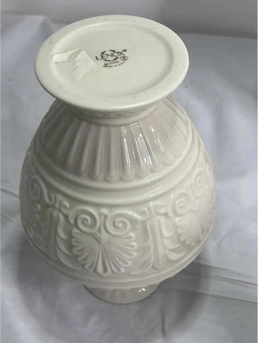 Lenox Athenia Porcelain Vase Set White 24K Gold Trim Embossed Shell 3 Pc